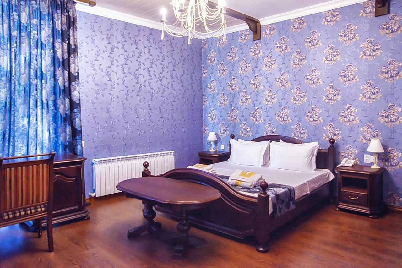 Promenade Park Hotel Shymkent Room photo